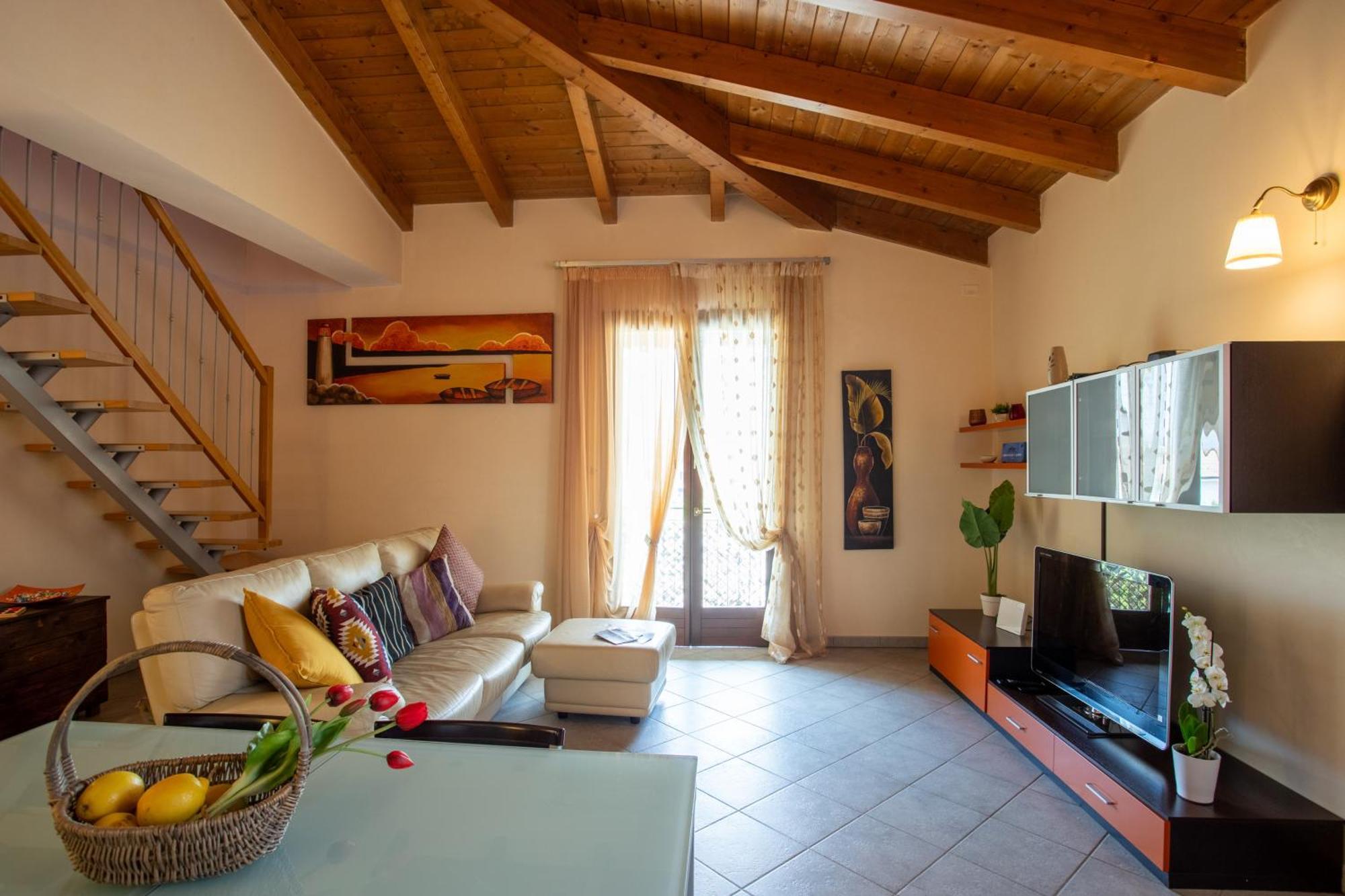 La Mansarda Del Viandante Holiday home Castelbelforte